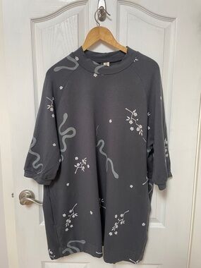 Smoking Lily Steveston Tunic